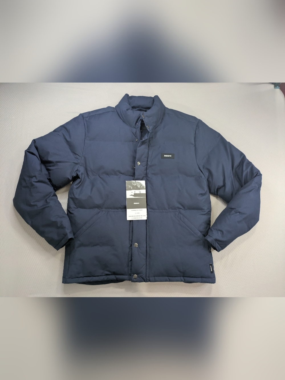 NWT Finisterre Size M Fourier Puffer Jacket Navy Blue Huckberry